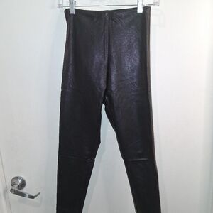 Mario Serrani faux leather legging (sz- small)